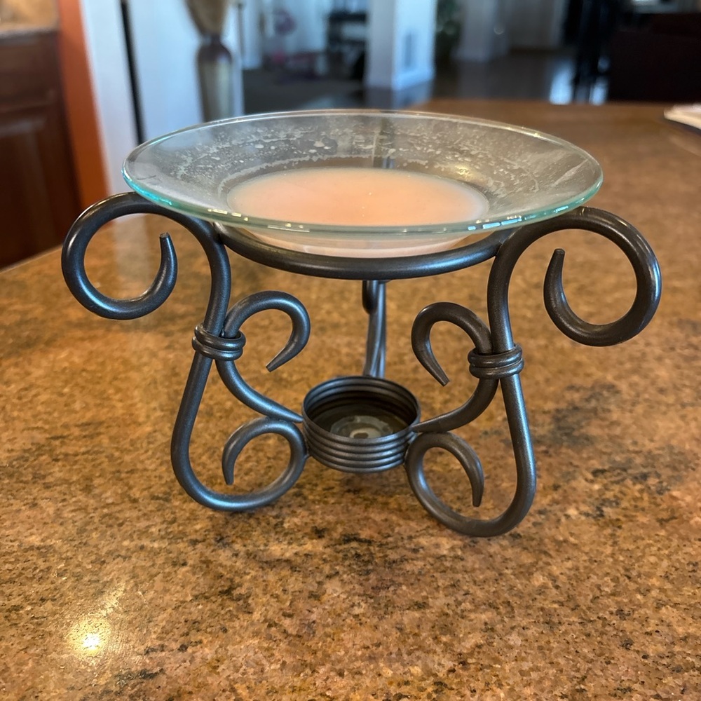 Black Metal Candle Holder with Glass Dish